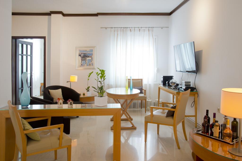 Knossos By Heloni Apartments Ираклион Экстерьер фото