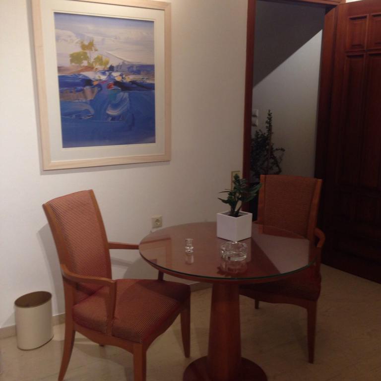 Knossos By Heloni Apartments Ираклион Экстерьер фото